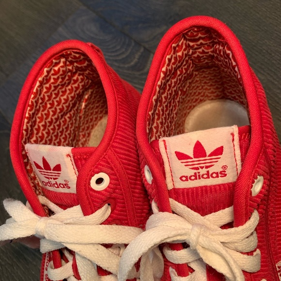 Rare Original Adidas Red Corduroy Sneakers - Picture 3 of 6